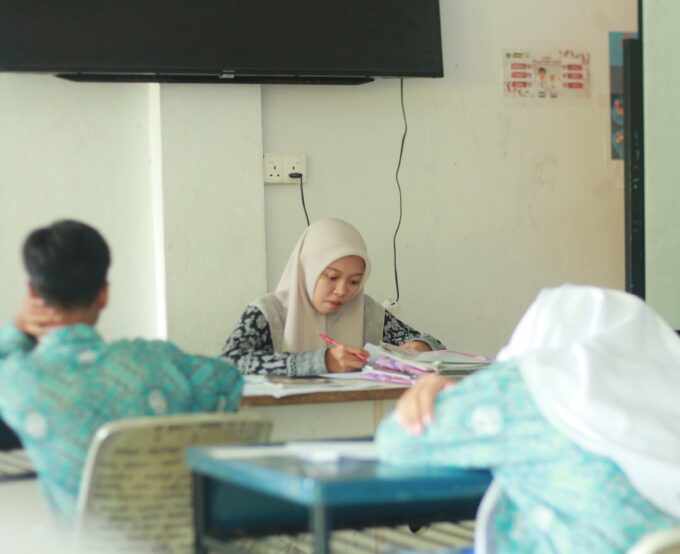 MTs–MA Manba’ul Hidayah Gelar Ujian Sumatif Semester Ganjil 1–6 Desember 2025